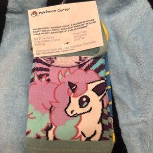 Pokémon No-Show socks
